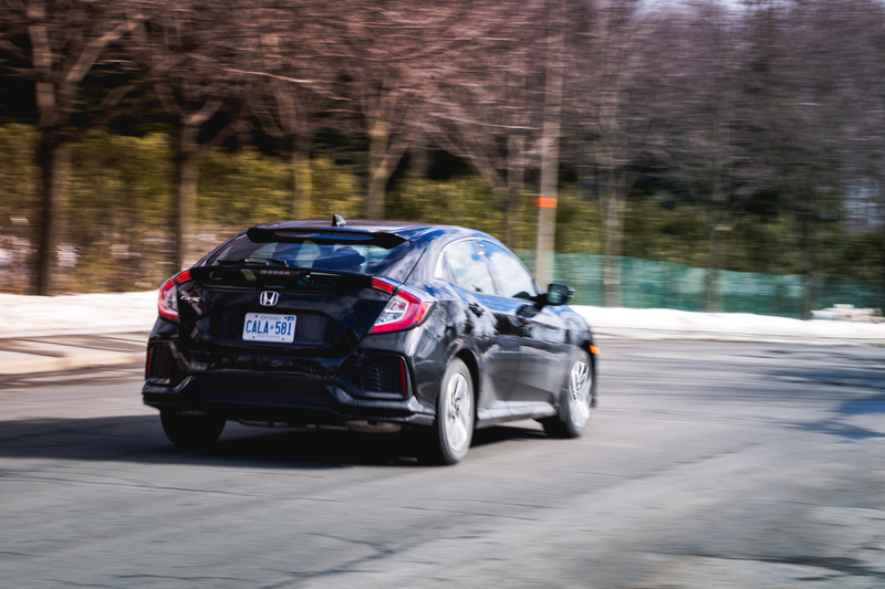 Illustration for article titled A 2017 Honda Civic Hatchback LX With A Manual Is The Small Car To Buy